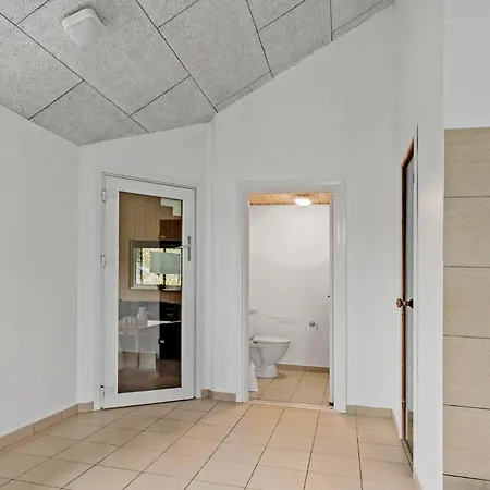 Σπίτι διακοπών Beautiful In Idestrup With Sauna Bøtø By