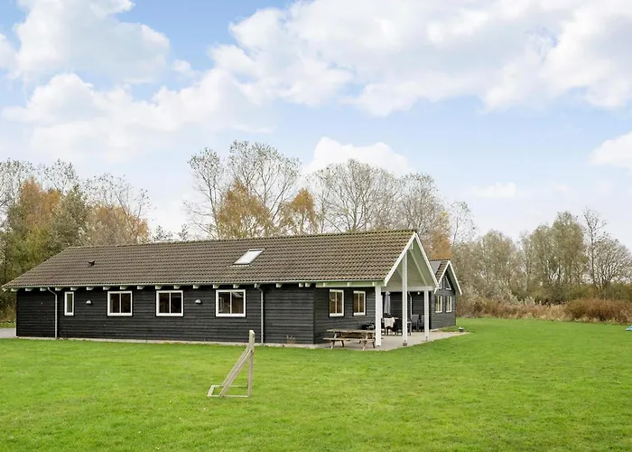 Beautiful In Idestrup With Sauna Dom wakacyjny Bøtø By